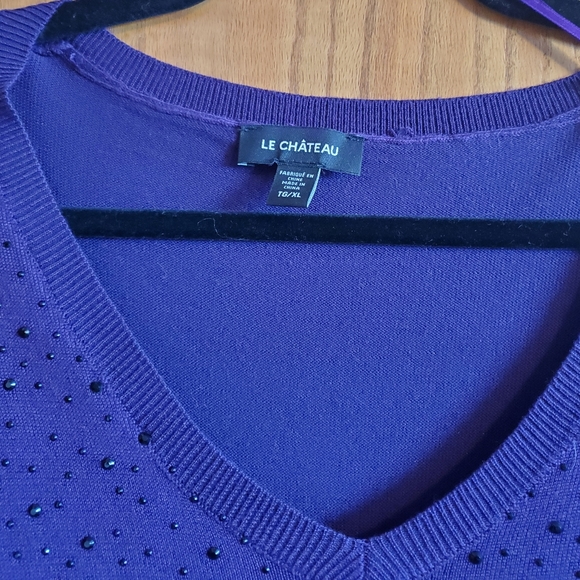 Woman's sweater - Picture 2 of 2